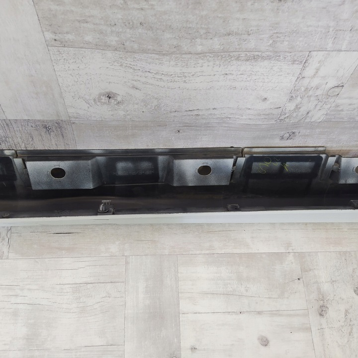 фото №11, Toyota avensis t27 рестайлінг планка порогова накладка ліва 75852-05050