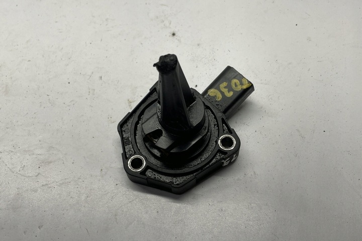 фото №9, Датчик уровня масла vw jetta mk7 04e907660c 1.4l бензин 110kw 2019