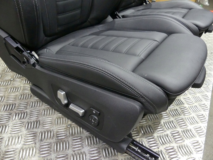 фото №11, Bmw 4 g22 sport оббивка сидіння підігрів диван обшивки тунель