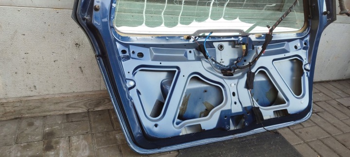 фото №13, Кришка багажника mercedes w169 a-klasa 1,7 5d 375