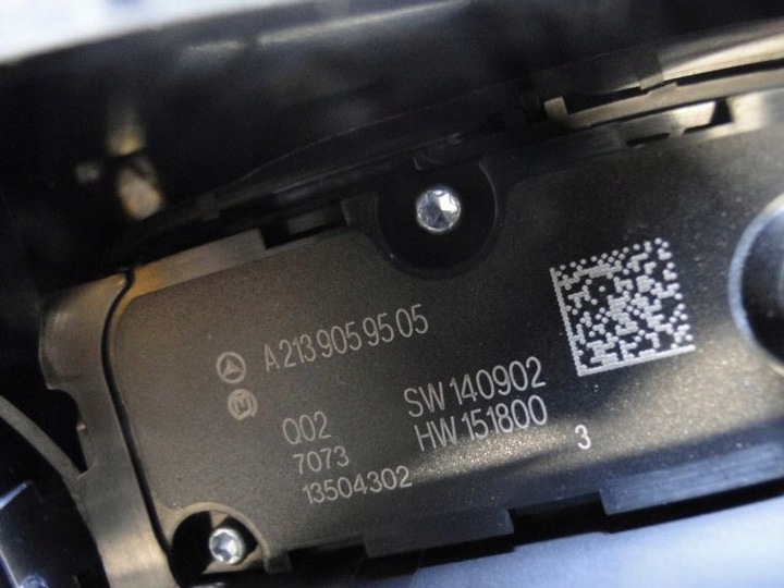 фото №11, Mercedes e w213 панель выборщик пепельница туннель