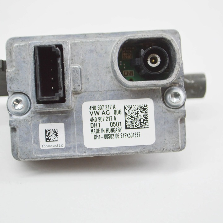 фото №7, Audi q8 2021 камера стёкла передний / лобовой