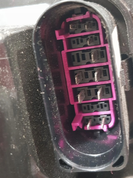 фото №13, Skoda kodiaq 2017 левая сторона лампы передние