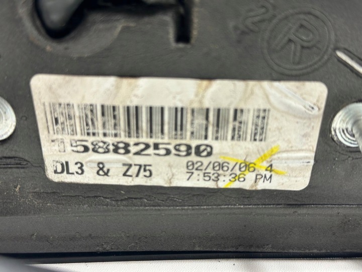 фото №11, Cadillac escalade yukon tahoe 07-14r зеркало внешние правое 15 pin oem