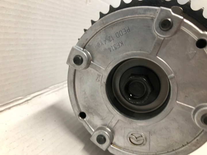 фото №9, Валы распределительный вал pe01124x0b mazda 3 bm 2.0