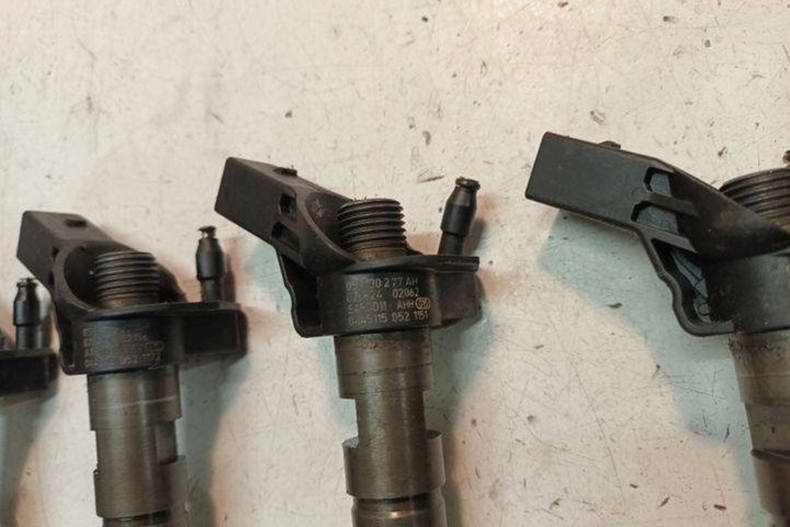 фото №8, Комплект форсунок vw touareg 7la, 7l6, 7l7 059130277ah 3.0l дизель 165kw