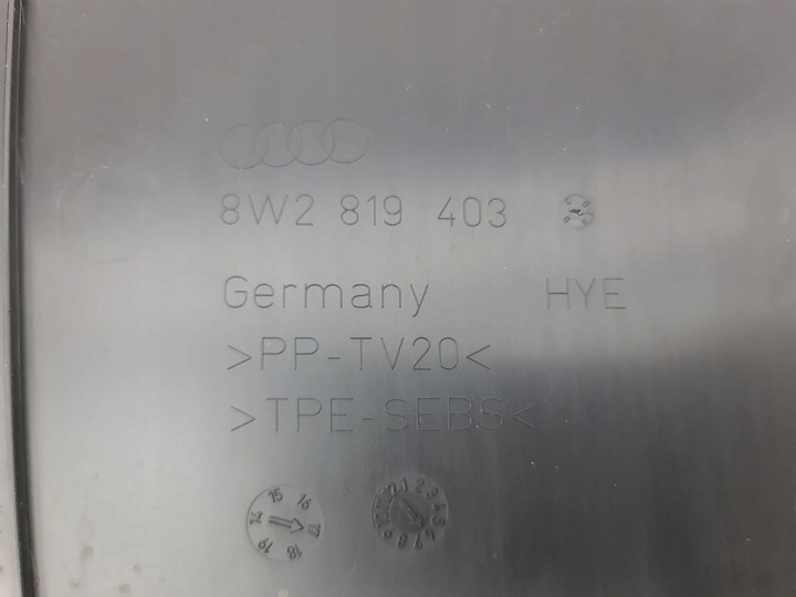 фото №5, Audi a4 s4 b9 2017 панель под лобовым стеклом передние