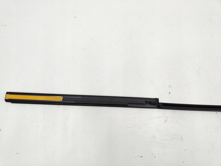 фото №6, Toyota оригінальний номер 75544-42010 планка прокладка дах