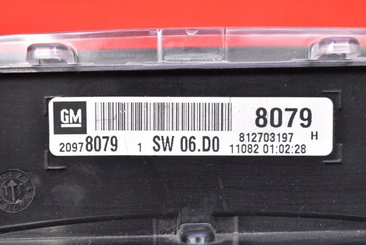 фото №8, Панель приборов автомат us 20978079 chevrolet equinox 2 ii 2.4 ecotec 182 km