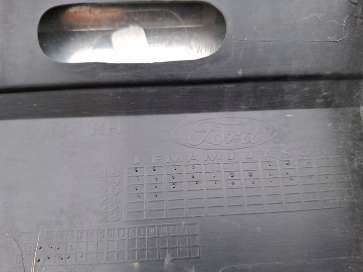 фото №10, Ford explorer 2020- планка наружная дверь правая перед lb5b-s20848-bdw