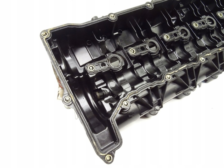 фото №11, Bmw f30 f32 f10 f15 f01 2.5d 3.0d n57 - кришка клапанів головки 7823181