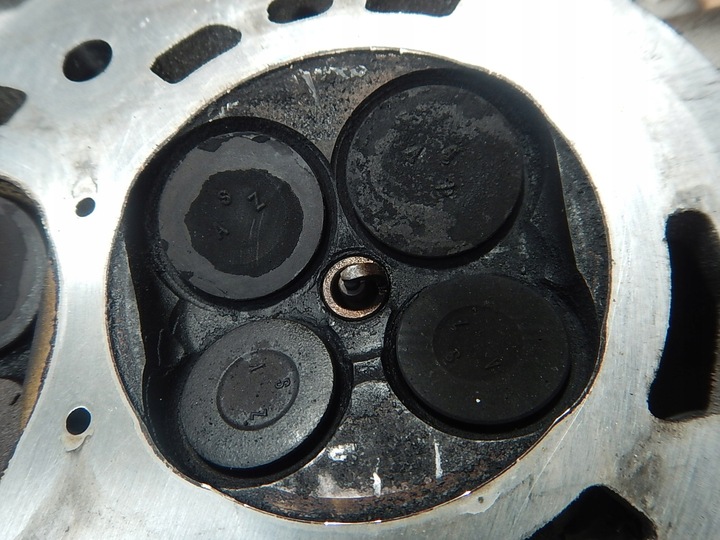 фото №9, Головка головка двигуна audi vw paassat b6 seat leon 1.6 mpi 06b103373t