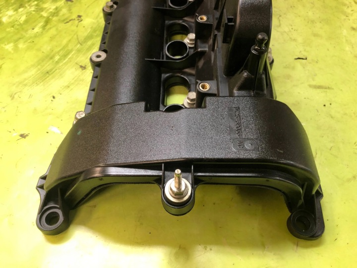 фото №7, Jaguar rover крышка клапанов 3.0 v6 sc dx23-6p036