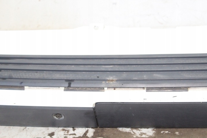 фото №16, Бампер заднє land rover discovery iv l319 fujiwhite867 3.0l дизель 180kw