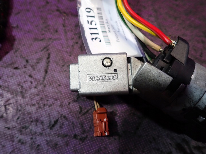 фото №4, Peugeot 307 01-05 1.4 замок зажигания 2 ключи pod иммобилайзер