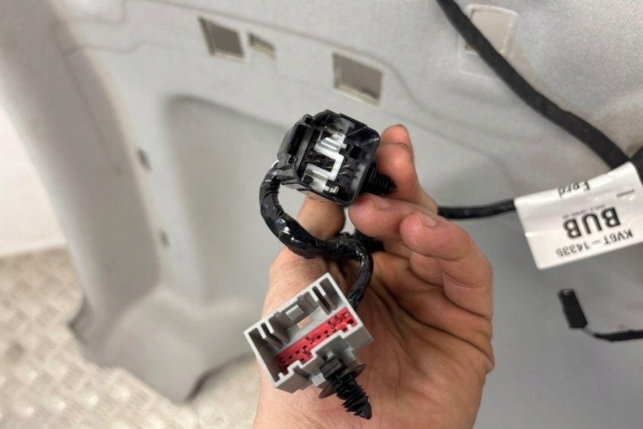 фото №7, Потолок ford transit connect 195057130 1.5l дизель 2019