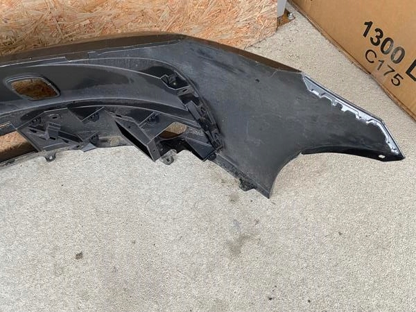 фото №14, Toyota corolla e16 рестайлинг 16- бампер перед