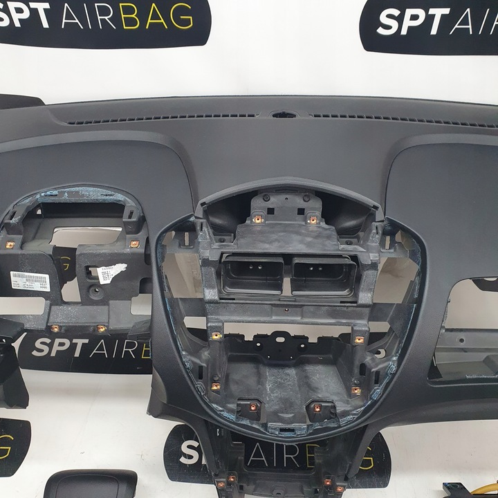 фото №5, Trax панель консоль подушки ремені подушка безпеки