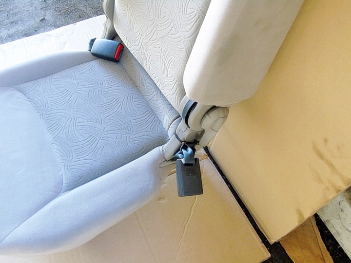 фото №6, Сиденье зад левый nissan almera tino 2002 2.2 di