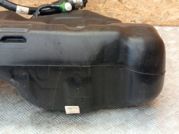 фото №16, Bmw (oem) 7487285 6' g32 бак пального дизель