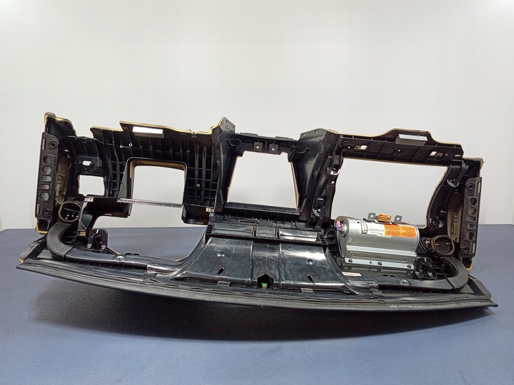 фото №7, Volvo xc90 i 02-06 панель консоль подушки ремни eu