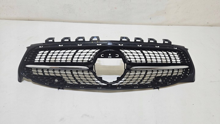 фото №1, Решётка радиатора решётка радиатор mercedes cla 118 a1188880000