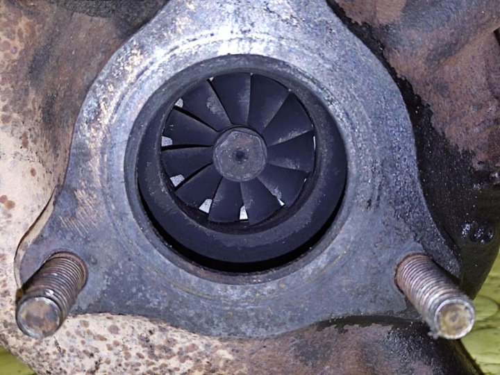 фото №5, Toyota corolla e12 1.4 d4d турбонагнетатель 172010n010