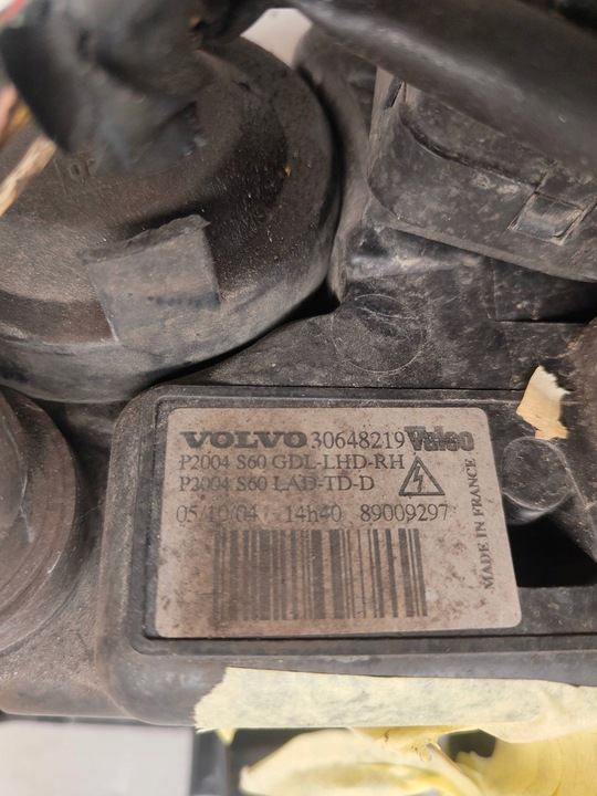 фото №9, Volvo s60 ксенон перед сторона права 30648219