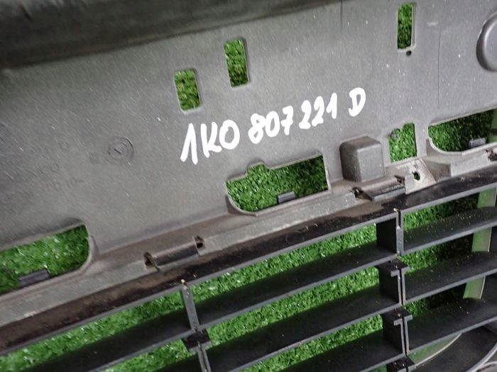 фото №14, Vw golf v универсал jetta 05- бампер переднее перед