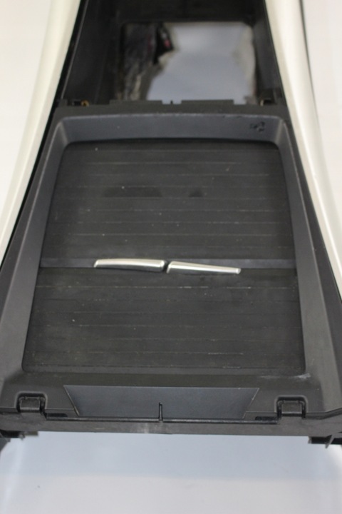 фото №8, Bmw e70 x5 підлокітник тунель середній шкіра чорна бардачок ролета тримач