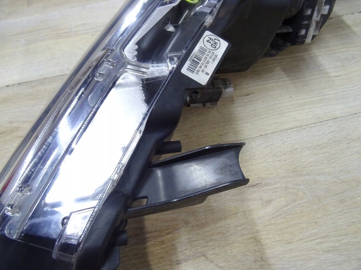 фото №13, Лампа toyota corolla e16 рестайлинг полный led правая 81110-02l70-00 llu