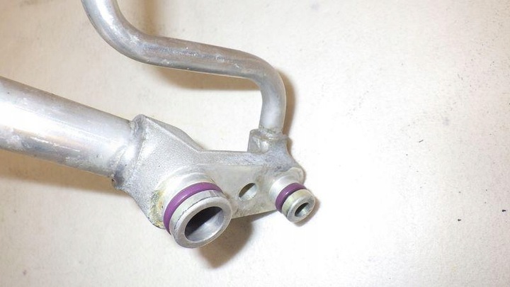 фото №7, Шланг трубка кондиціонера vw golf vii 1.6 tdi 5q1816738b 5q0820743m dbk