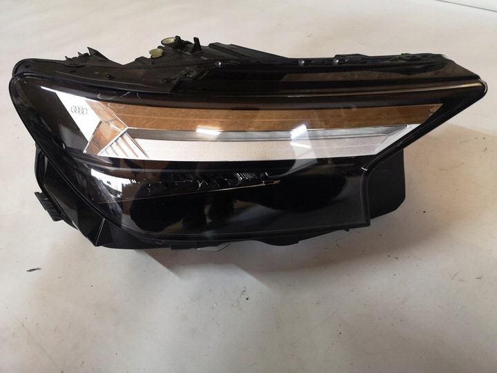 фото №1, Audi q4 e-tron- повний led права рекомендую