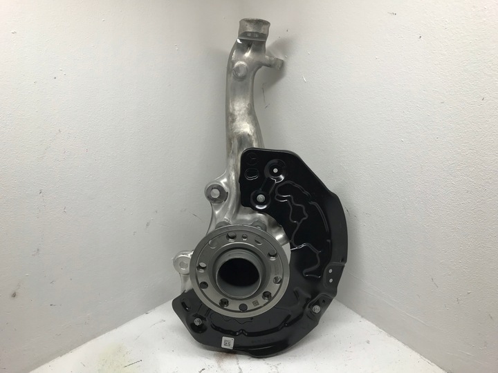 фото №1, Mercedes w206 c-klasa поворотный кулак ступица правые перед новая