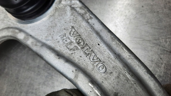 фото №7, Важіль перед переднє правий верхній 31360633 volvo xc60 ii xc90 ii