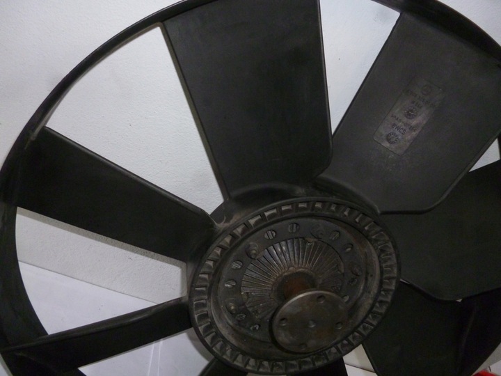 фото №6, Mercedes-benz оригинальный номер 9062050106 atego вентилятор виско