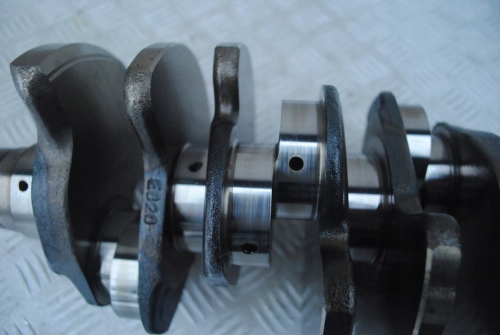 фото №6, Wał коленчатый a6 c6 a4 b7 a8 d3 touareg phaeton q7 3.0 tdi 059101ab