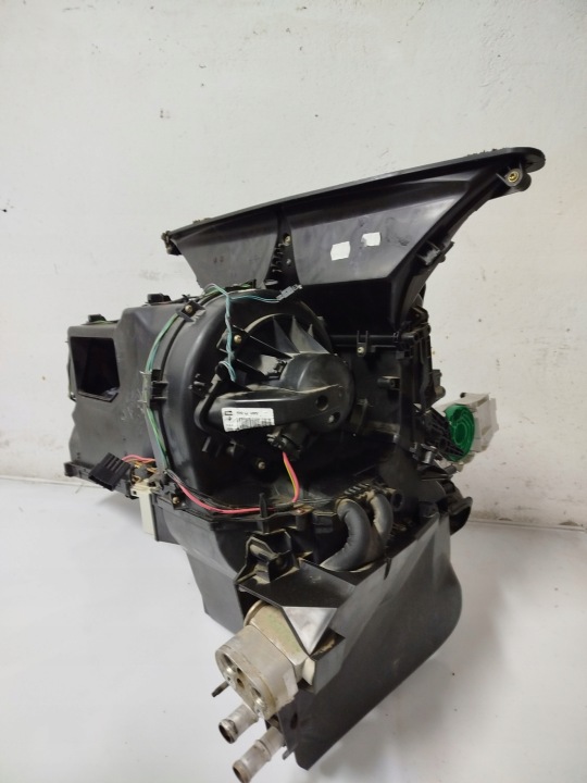 фото №10, Обігрівач корпус mini cooper r50 lhd atc r52 984077x