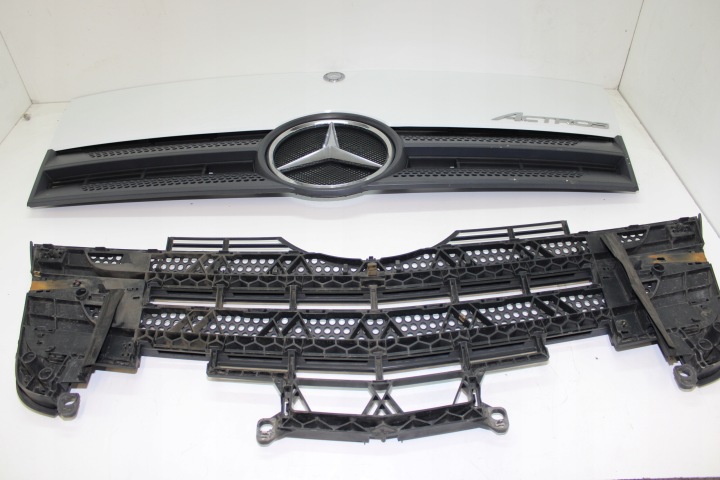 фото №10, Mercedes actros mp4 17r решётка решётка радиатора капот перед комплект