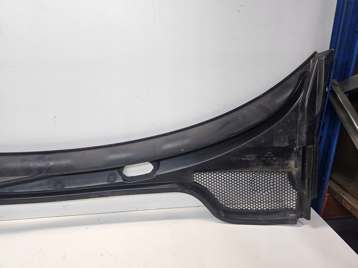 фото №7, Панель під лобовим склом пластиковий audi a3 8p рестайлінг 8p1819415a