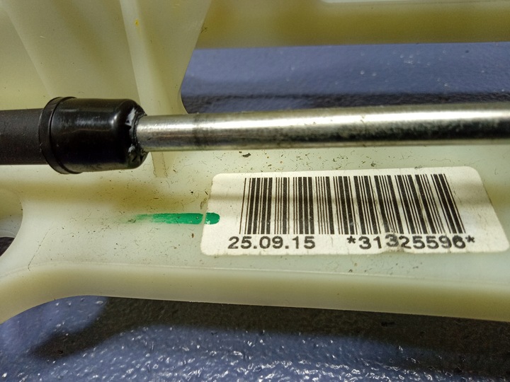 фото №6, Volvo v40 ii важіль домкрат коробки передач троси механічна коробка передач 31325596