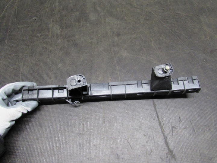 фото №9, Направляющая стёкла правое перед citroen c4 grand picasso 13-18r 9675911080