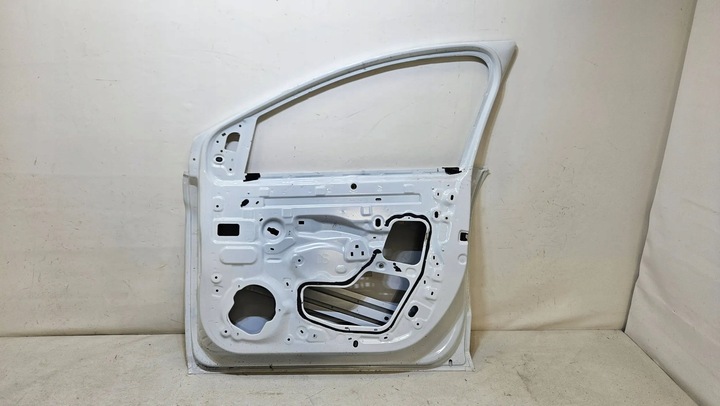 фото №14, Дверь передние перед правые dacia sandero 3 iii 82009138r 801123179r