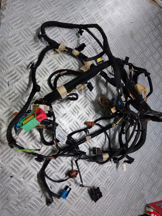 фото №5, Радио монитор касание дисплей peugeot 208