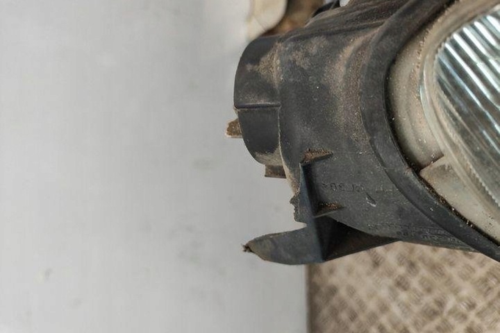 фото №9, Лампа правая передняя peugeot 406 купе 8c 0301037022 2.0l бензин 97kw