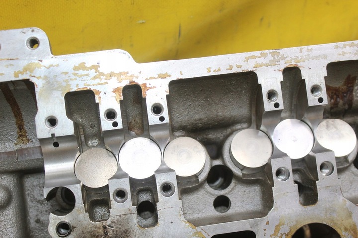 фото №6, Головка audi a4 b6 b7 vw passat b5 2.0 b alt 06b103373am 06b103127n