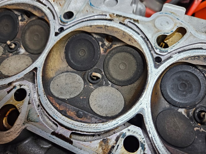 фото №15, Головка права audi s4 b8 s5 3.0t 3.0 tfsi ctu cgx