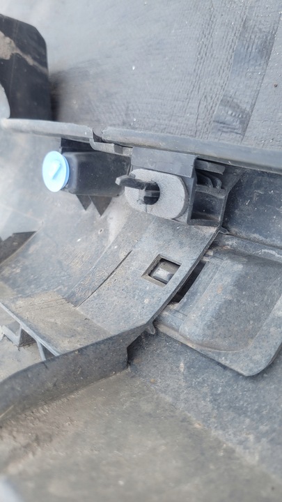 фото №9, Peugeot 2008 планка пороговая правая порог правые // 620