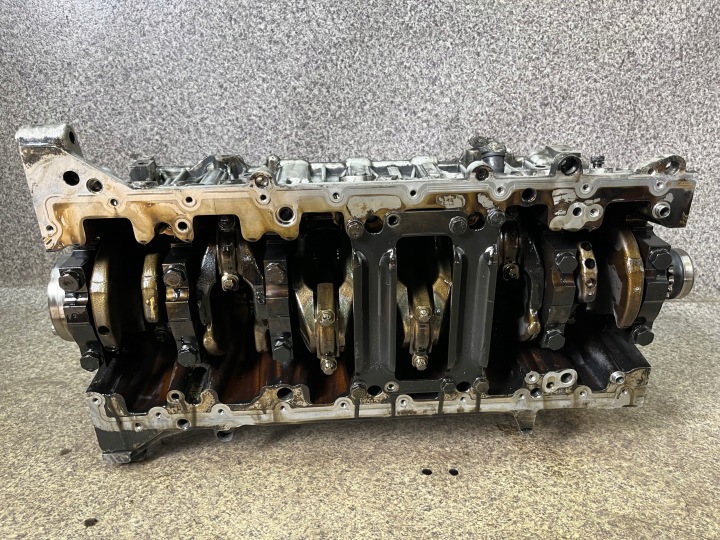 фото №16, Блок  двигуна вал поршні bmw e70 x5 3.0 d m57n2 306d3 e71 e90 e92 e83 e65 e60