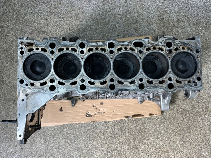 фото №15, Блок  двигуна вал поршні bmw e70 x5 3.0 d m57n2 306d3 e71 e90 e92 e83 e65 e60